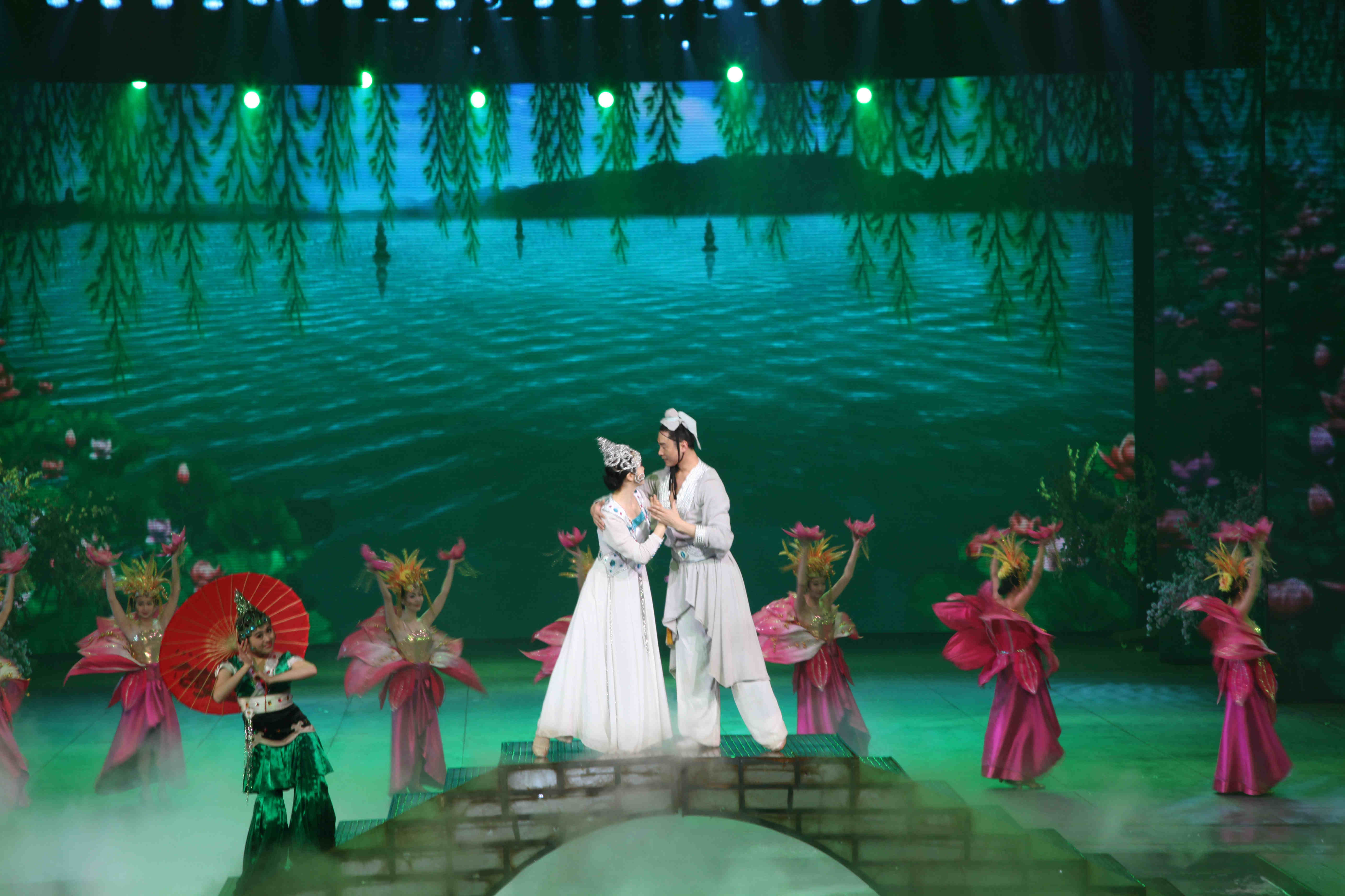 2025新澳门全年免费原料网