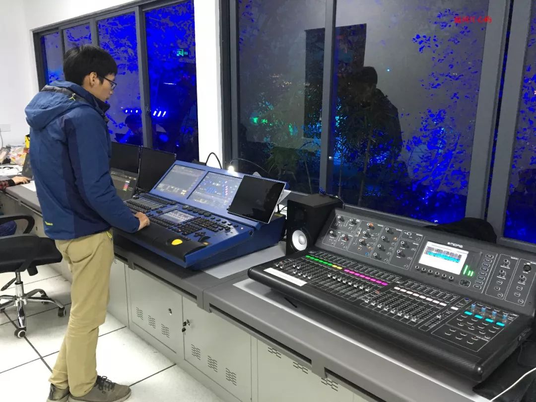 2025新澳门全年免费原料网