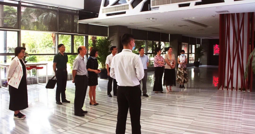 2025新澳门全年免费原料网