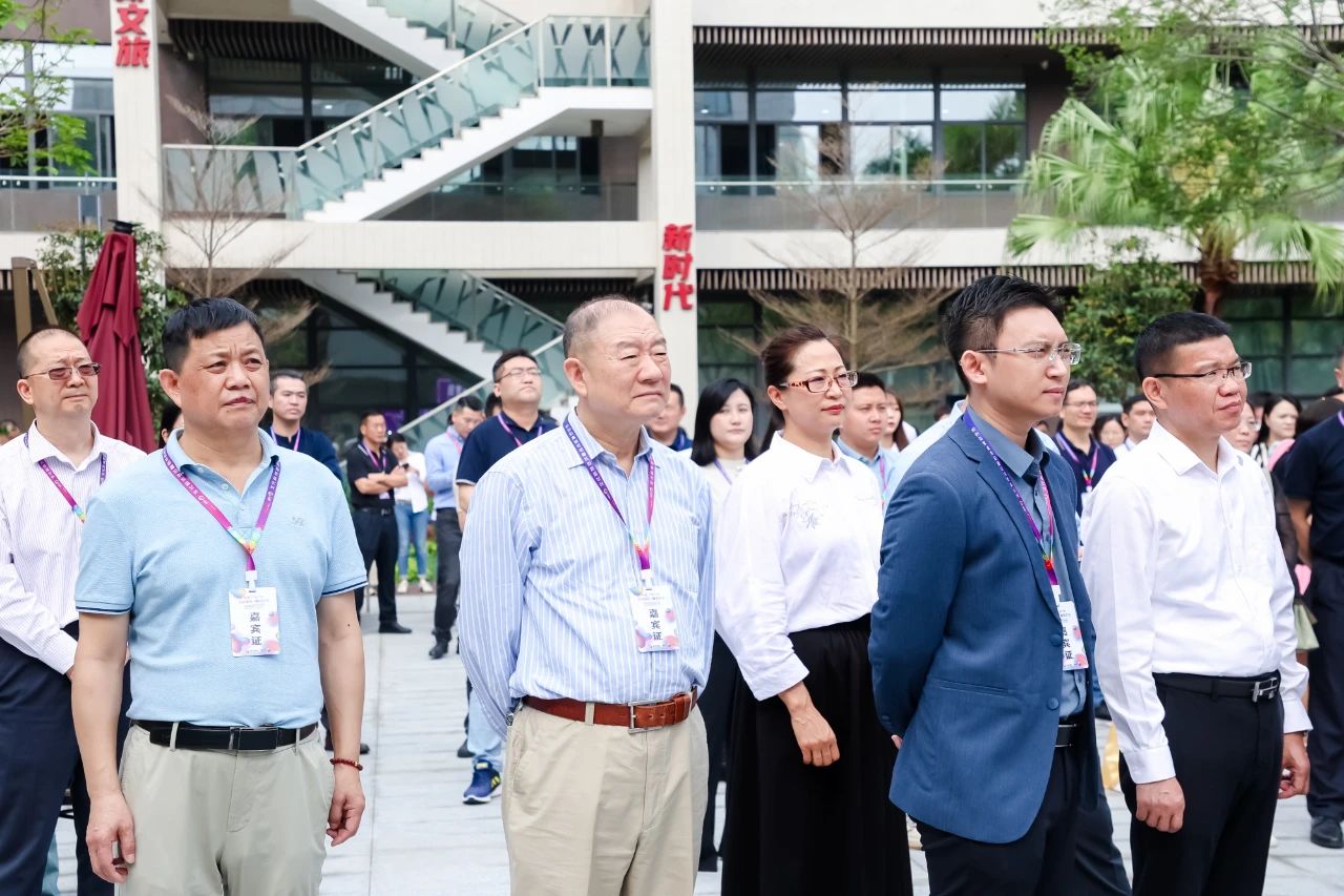 2025新澳门全年免费原料网